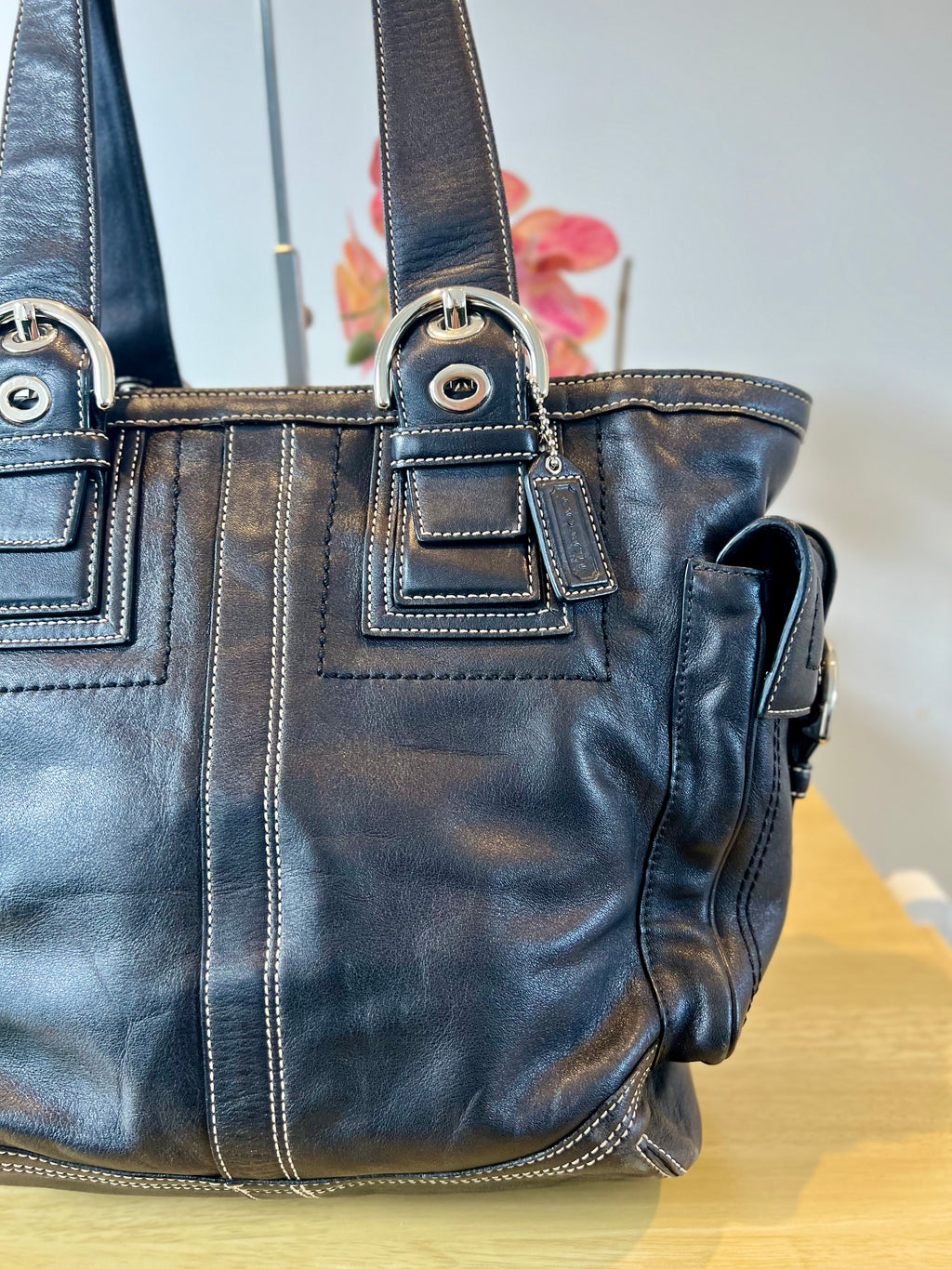 Coach Soho Vintage Large Leather Pocket Tote Bag