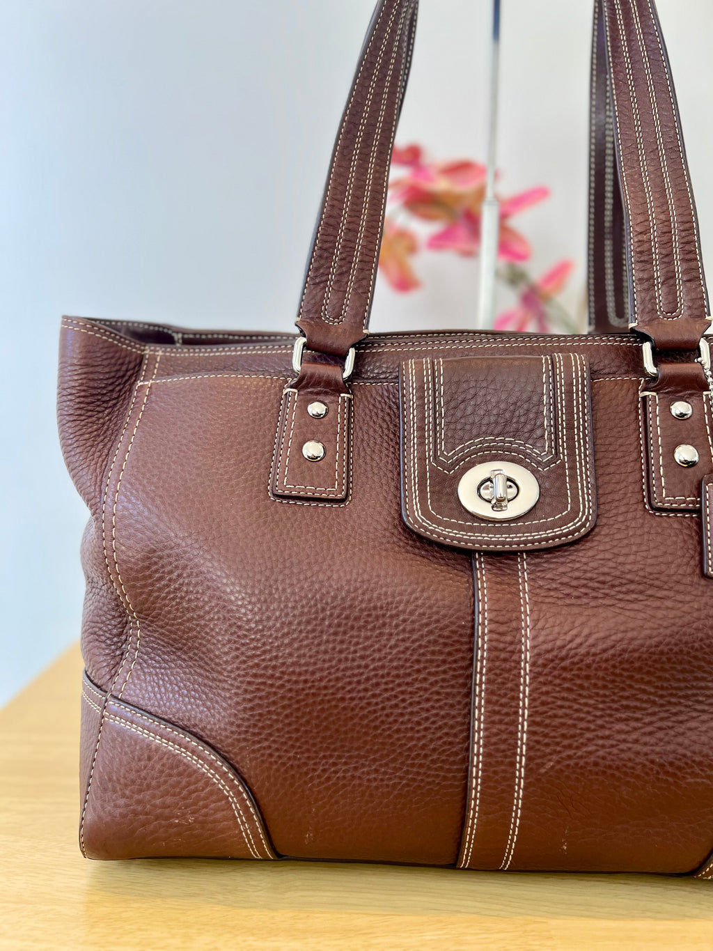 Coach Hampton Turnlock Large Leather Bag