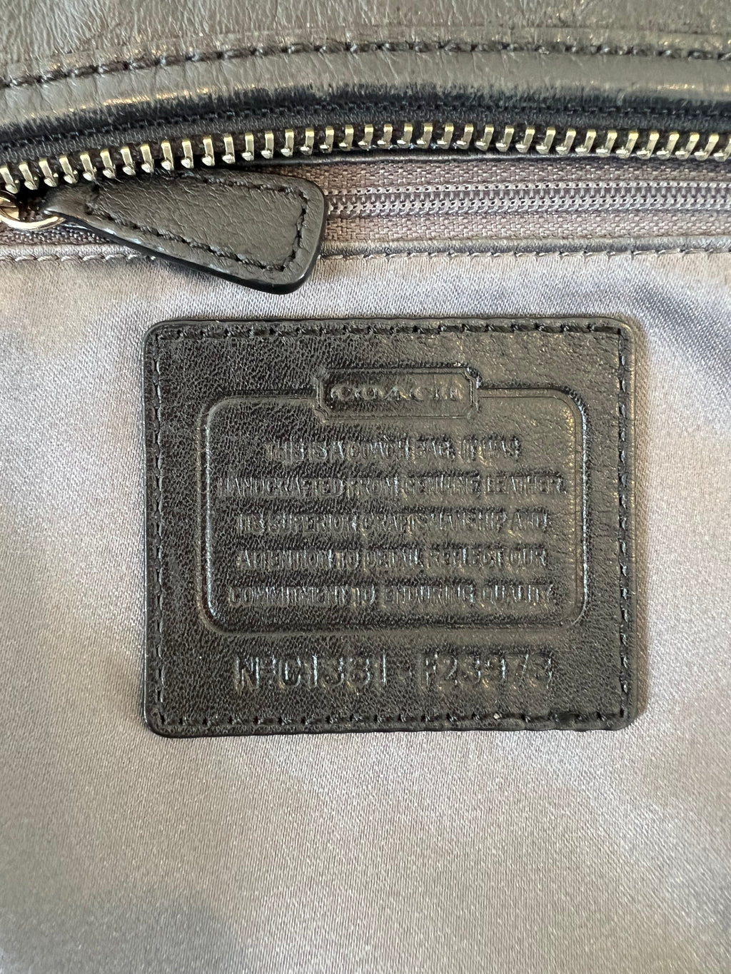Coach Daisy Demi Shoulder Leather Bag