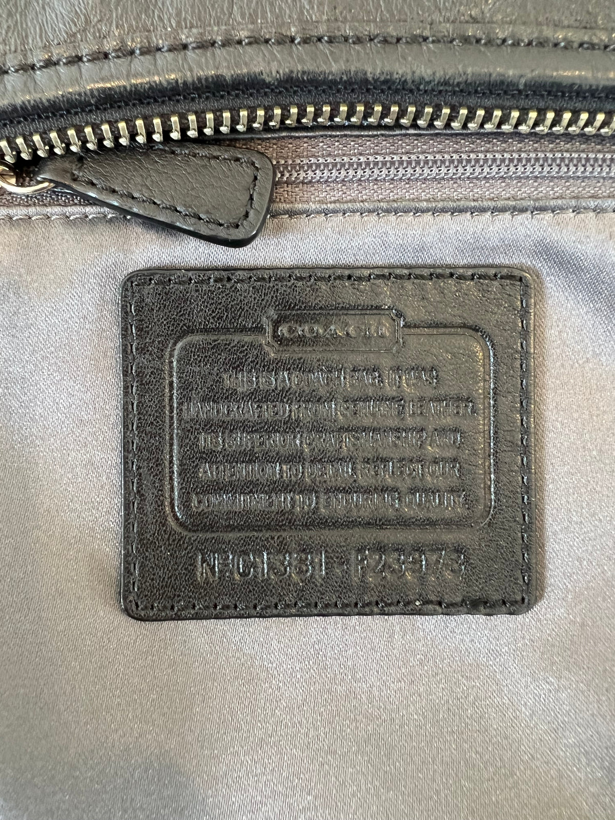 Coach Daisy Demi Shoulder Leather Bag