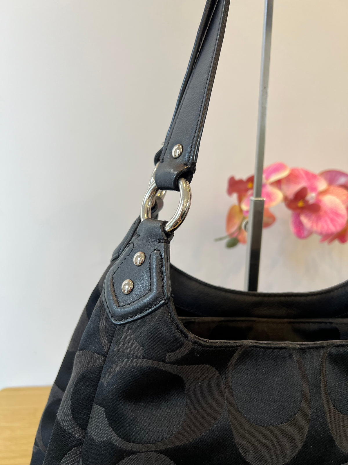 Coach Campbell Signature Bag in Black