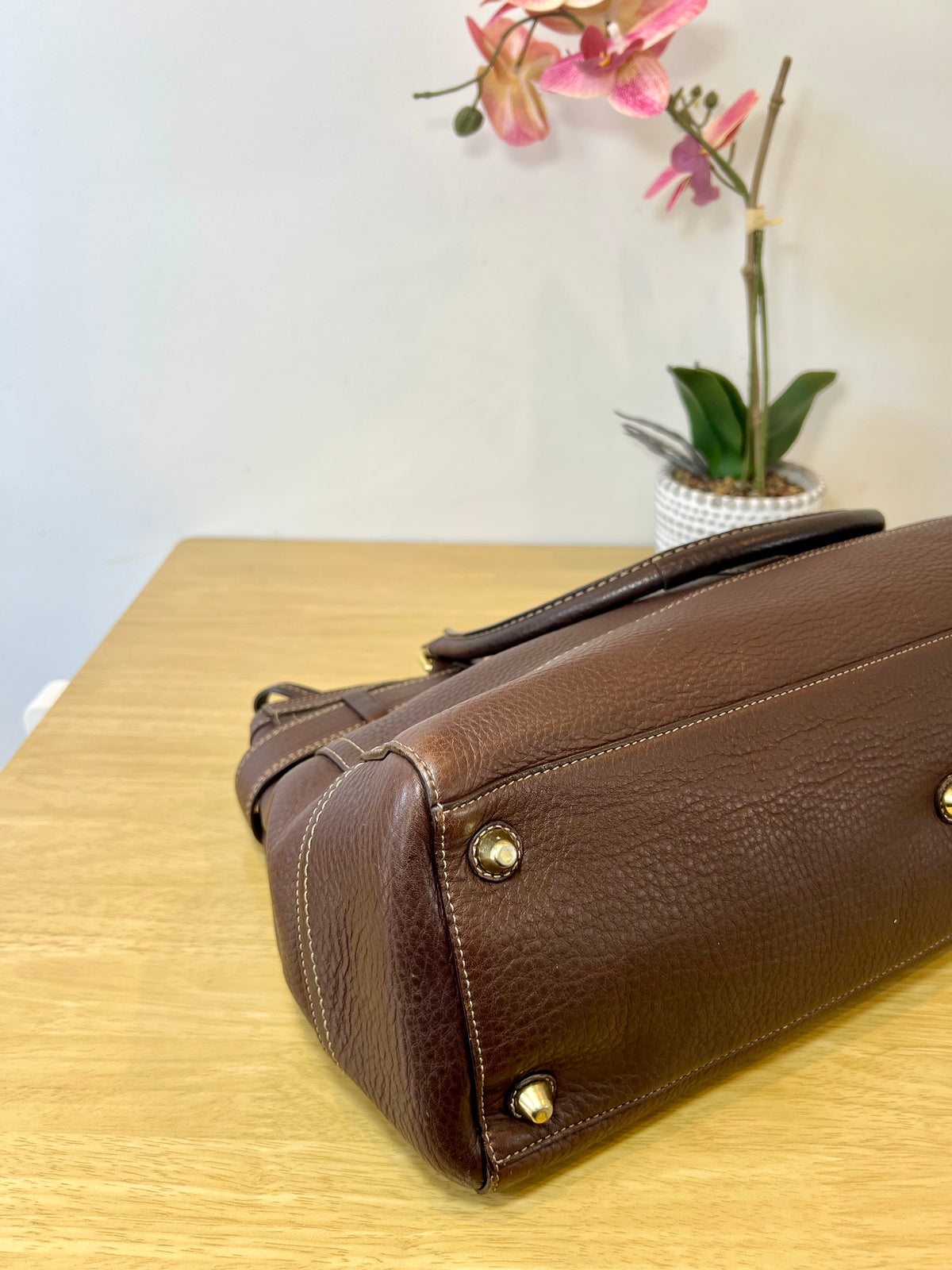 Authentic Coach Hamptons Shoulder Bag