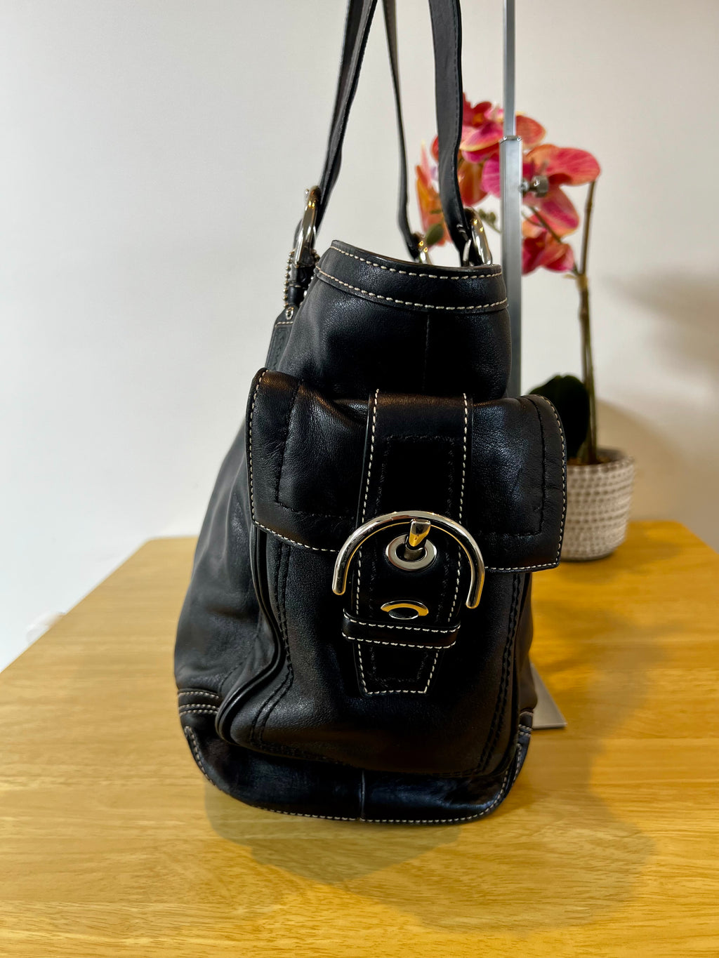 Coach Soho Vintage Large Leather Pocket Tote Bag