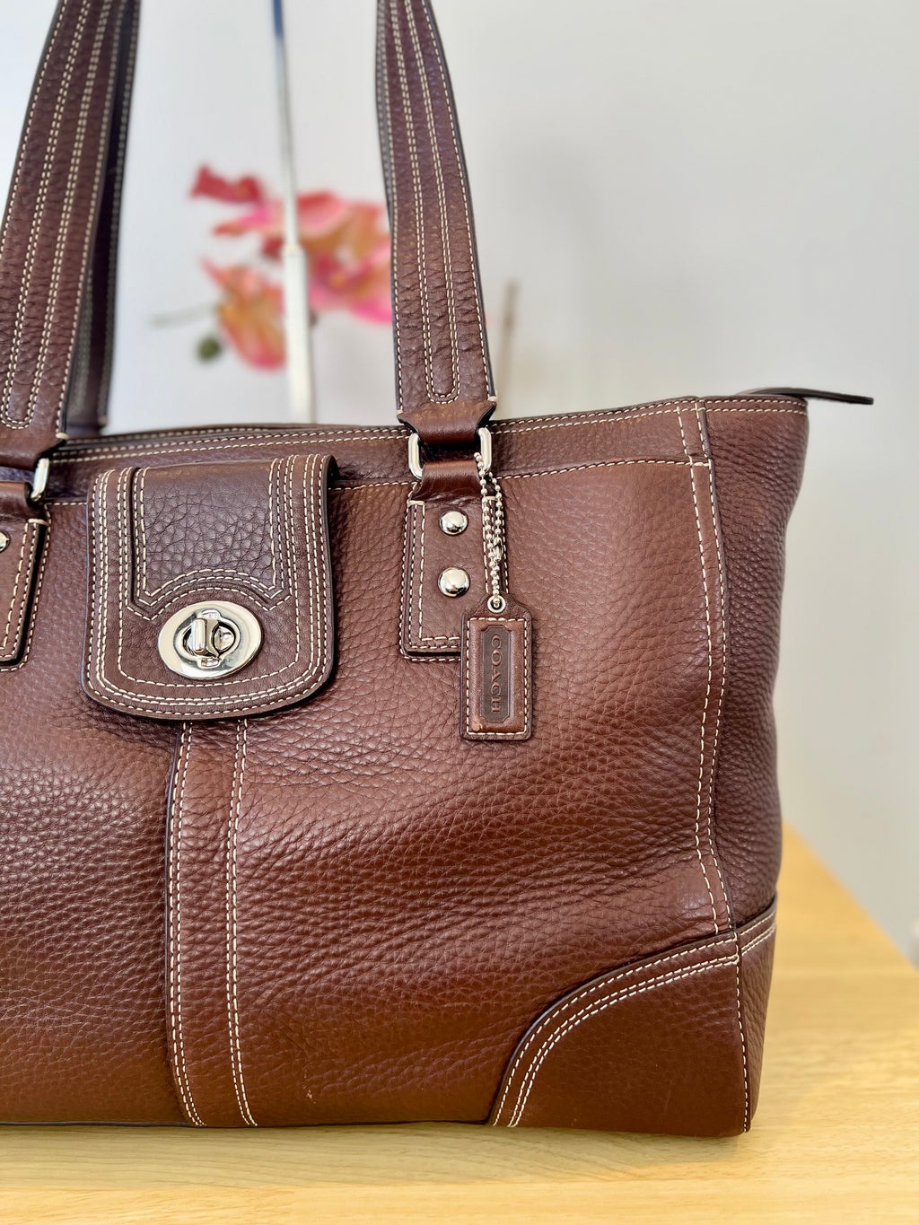 Coach Hampton Turnlock Large Leather Bag
