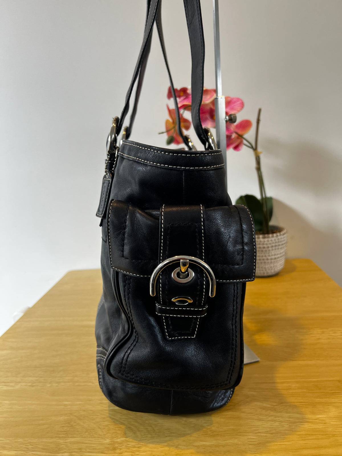 Coach Soho Vintage Large Leather Pocket Tote Bag