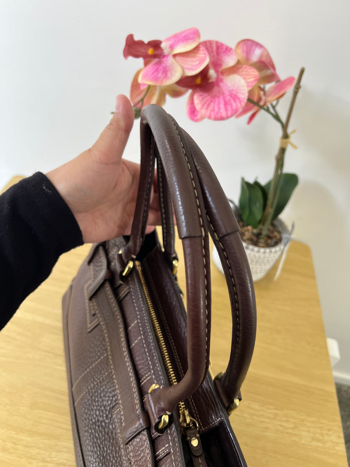 Coach Hamptons Leather Shoulder Bag