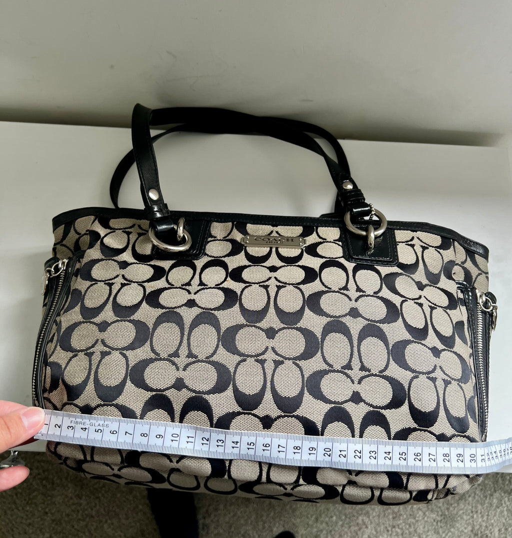 Coach Signature Gallery Tote Bag
