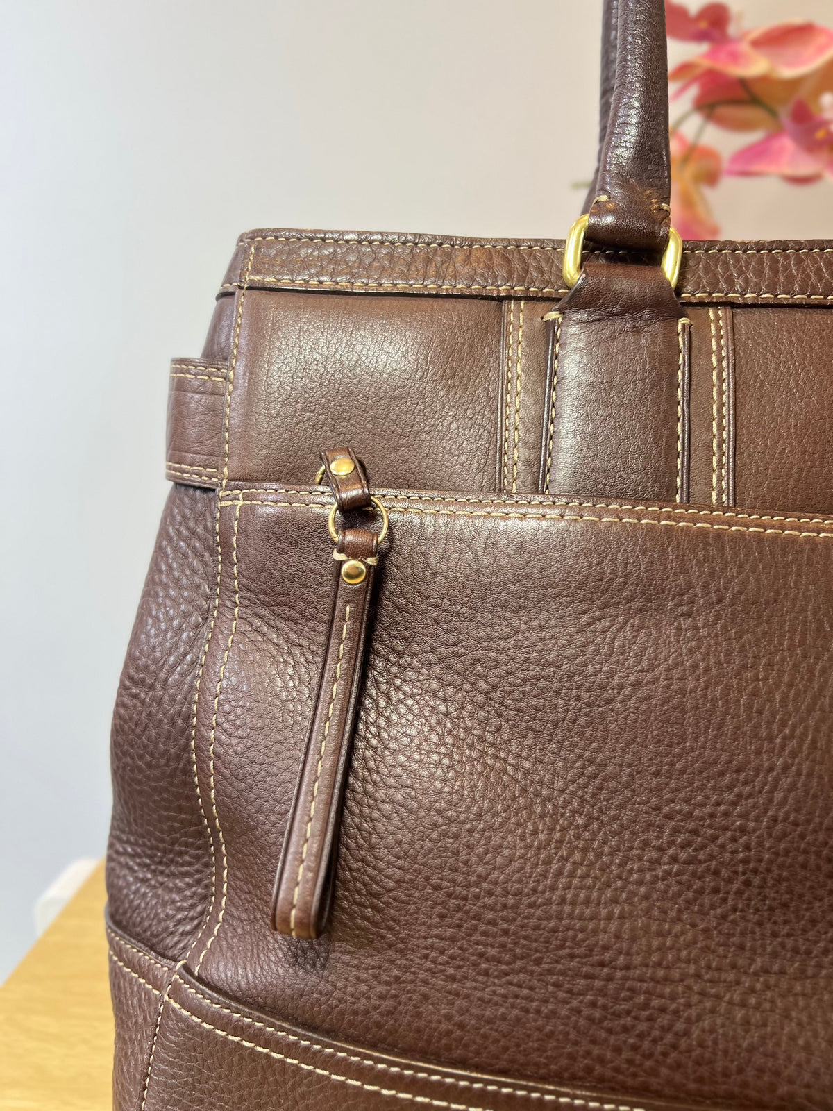 Authentic Coach Hamptons Shoulder Bag