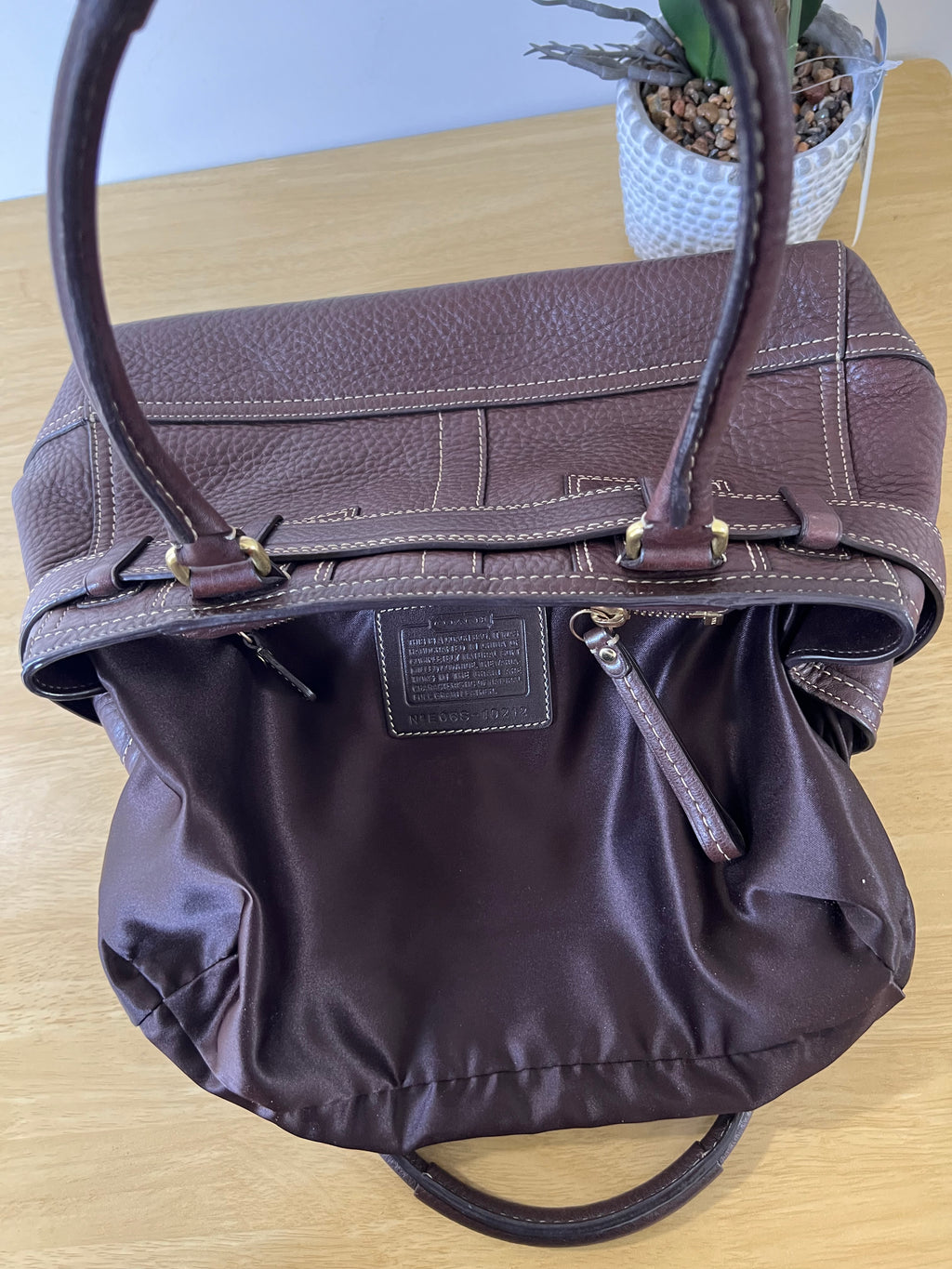 Coach Hamptons Leather Shoulder Bag